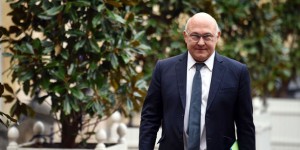 Bercy un comparateur de tarifs bancaires sur Internet